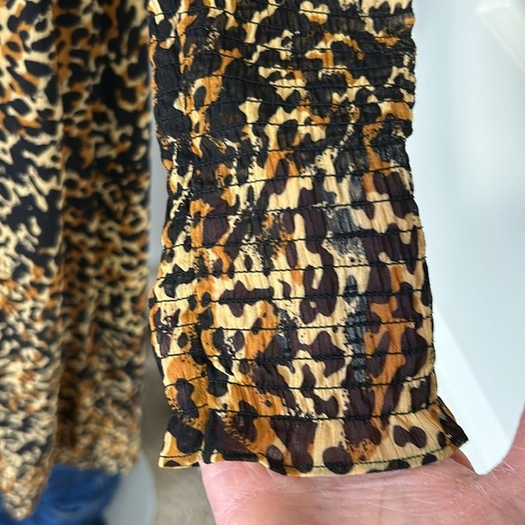 & OTHER STORIES Smocked Button Up Midi Dress Leopard Print Lined Sz 8 - Picture 8 of 14